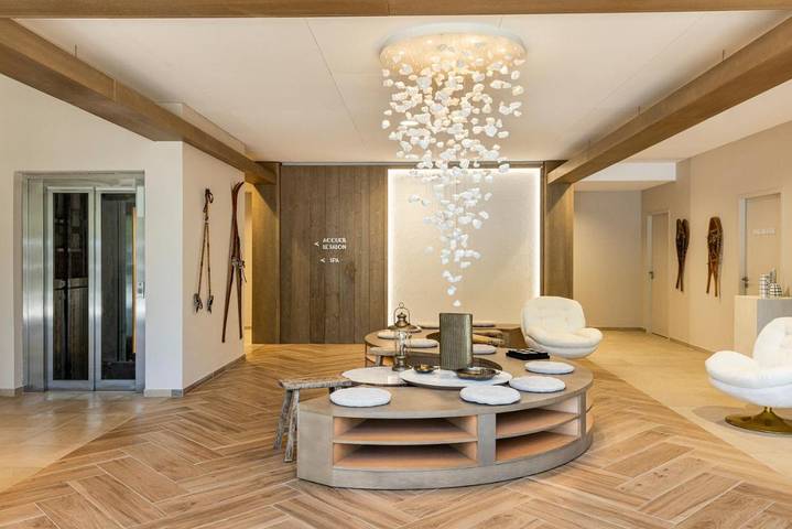 Hôtel pour 2 personnes, avec jardin et jacuzzi ainsi que piscine et sauna, animaux acceptés