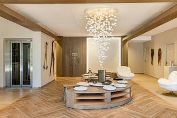 Hôtel pour 2 personnes, avec sauna et piscine ainsi que jardin et jacuzzi, animaux acceptés à Ax-les-Thermes