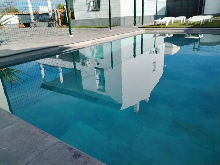 Ferienhaus für 12 Personen, mit Garten und Whirlpool sowie Pool - 1