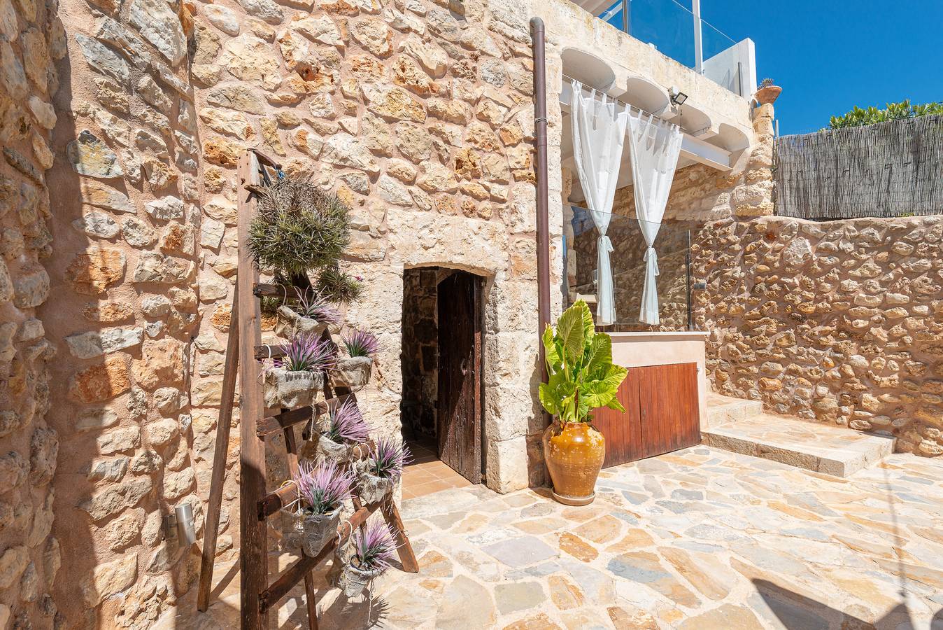 Casa Del Sol in Búger, Interior de Mallorca