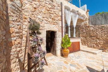 Villa in Búger, Majorca Center für 6 