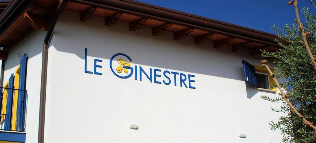 Chambre d’hôte pour 2 personnes, avec Balcon et Terrasse ainsi que Jardin et Piscine à Massa (Italie)