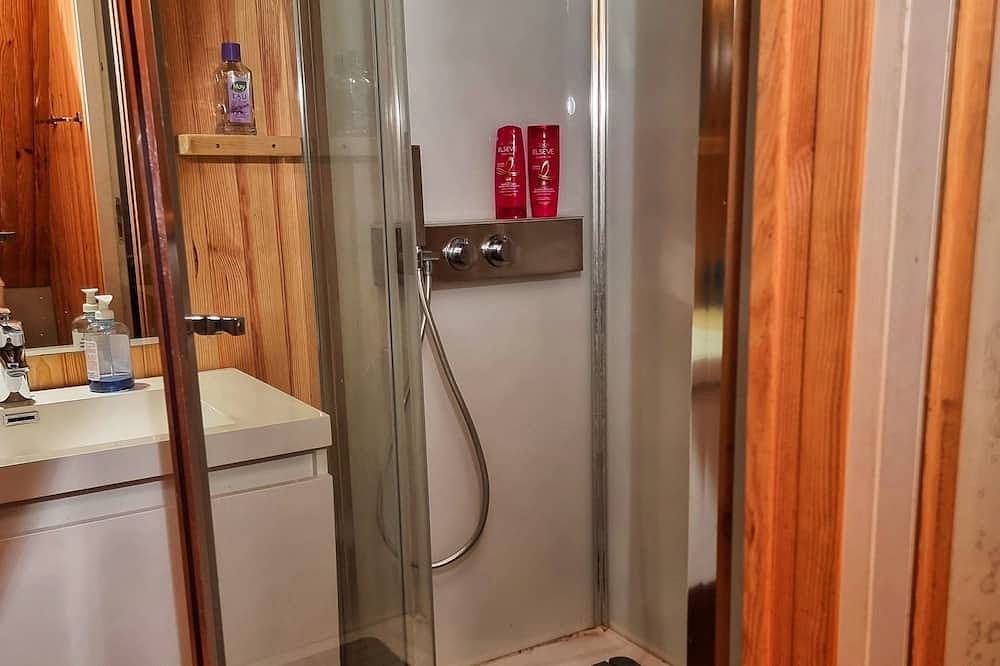 Pascaline Cottage in Crégols, Massif Central