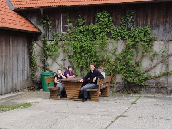 Biohof Weißensteiner - Schöne Ferienwohnung mit 2 getrennten Schlafzimmern in Kirchberg am Walde, Waldviertel