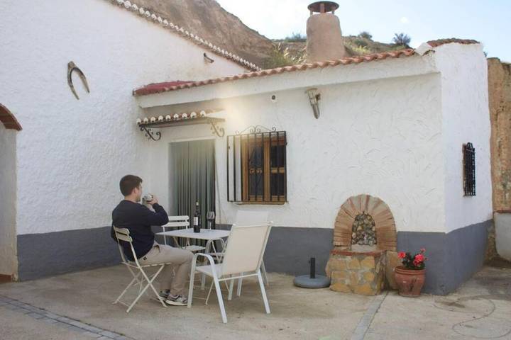 Location de vacances pour 4 personnes, avec jardin et vue à Guadix