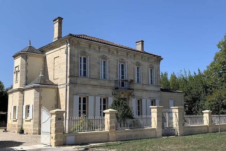 Chambre d’hôte pour 4 personnes à Ambarès-et-Lagrave