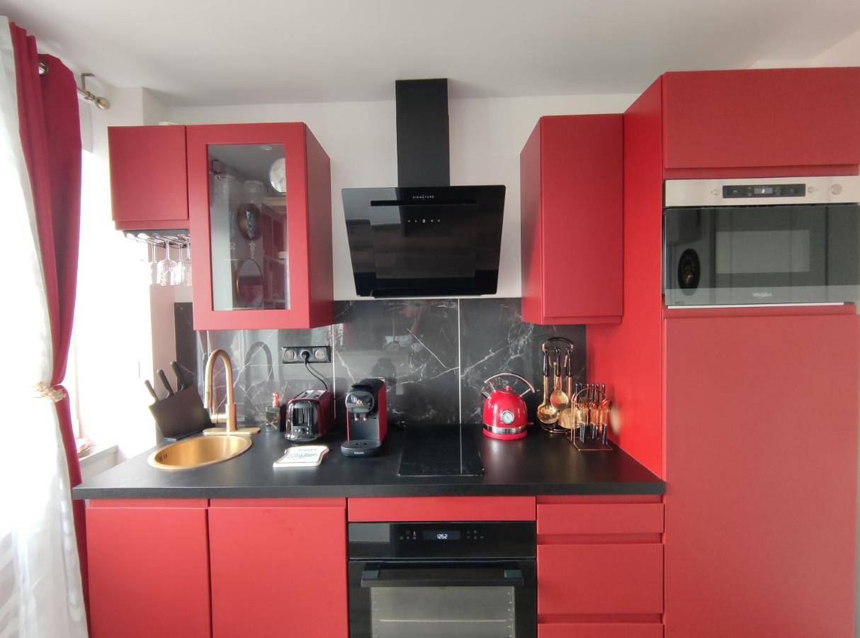 Appartement entier, One-Bedroom Apartment in Le Kremlin-Bicêtre, Val-de-Marne