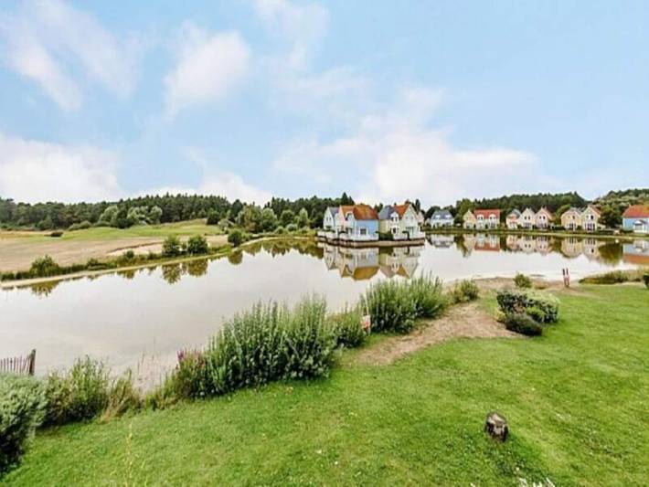 Gîte pour 5 personnes, avec jardin et piscine, adapté aux familles dans Aquaclub de Belle Dune - 4