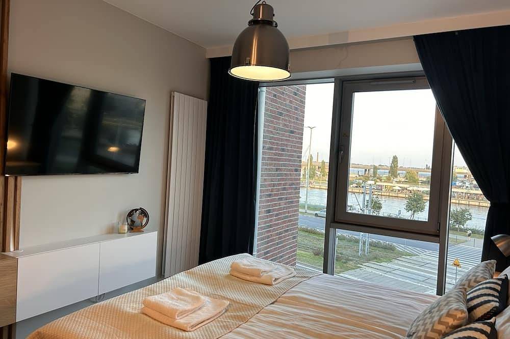 Entire apartment, Studio with a River Oder View, Old Town, Aircondition by Stayly in Szczecin, Polish Baltic Sea