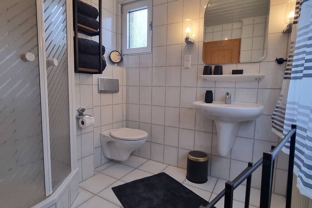 Appartement entier, Cozy 2 room apartment in Troisdorf 60m² in Troisdorf, Arrondissement de Rhin-Sieg