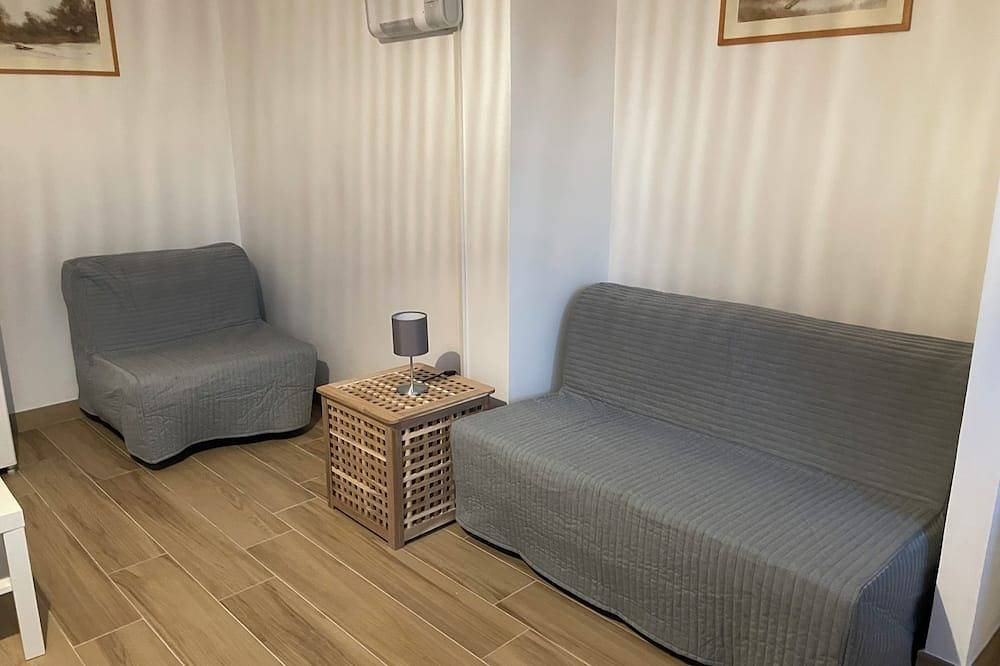 Entire apartment, Lovely apartment in villa at Marina Velca in Tarquinia, Viterbo Province