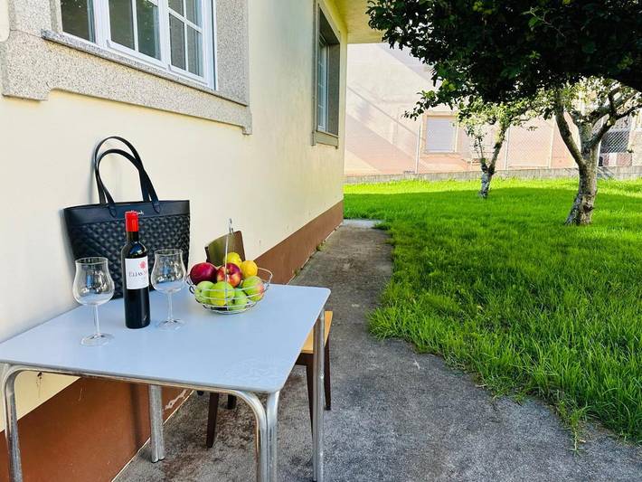 Location de vacances pour 9 personnes, avec jardin et vue à Noia - 4