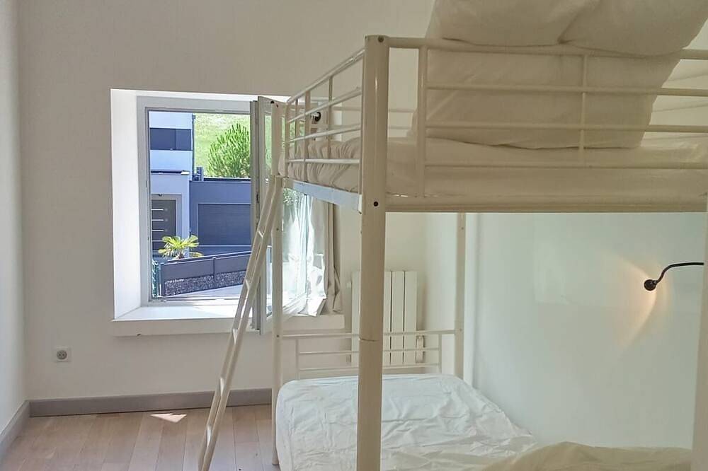 Apartamento entero, Superb 4/6-person apartment in a peaceful setting at the foot of the Vercors mountains in Claix, Vercors