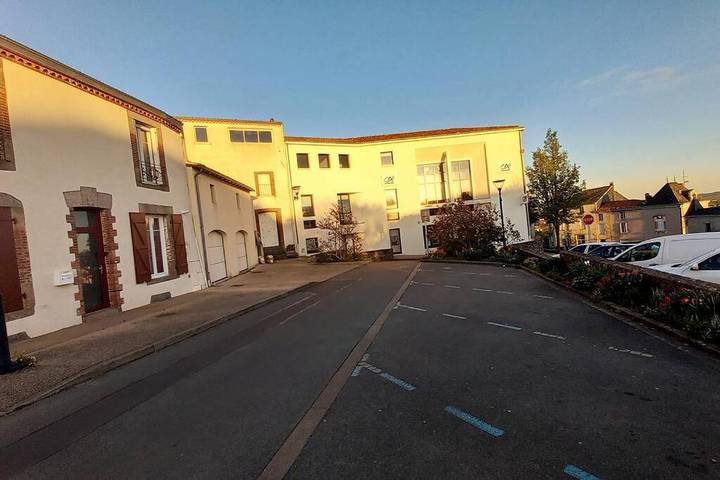 Gîte pour 4 personnes, avec terrasse et vue à Pouzauges - 3