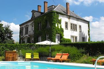 Chambre d’hôte pour 4 personnes, avec piscine et jardin dans Allier