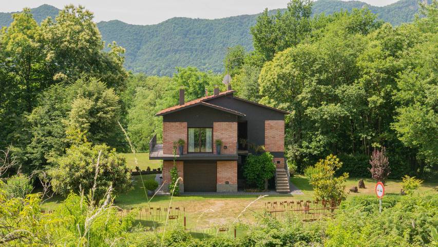 Chalet para 4 personas, con Balcón además de Terraza y Jardín en Garrotxa
