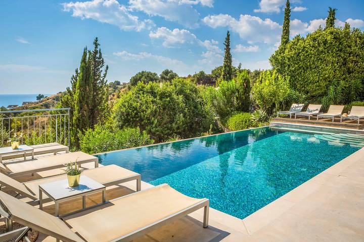 Villa pour 8 personnes, avec balcon et jardin dans Skala - 2