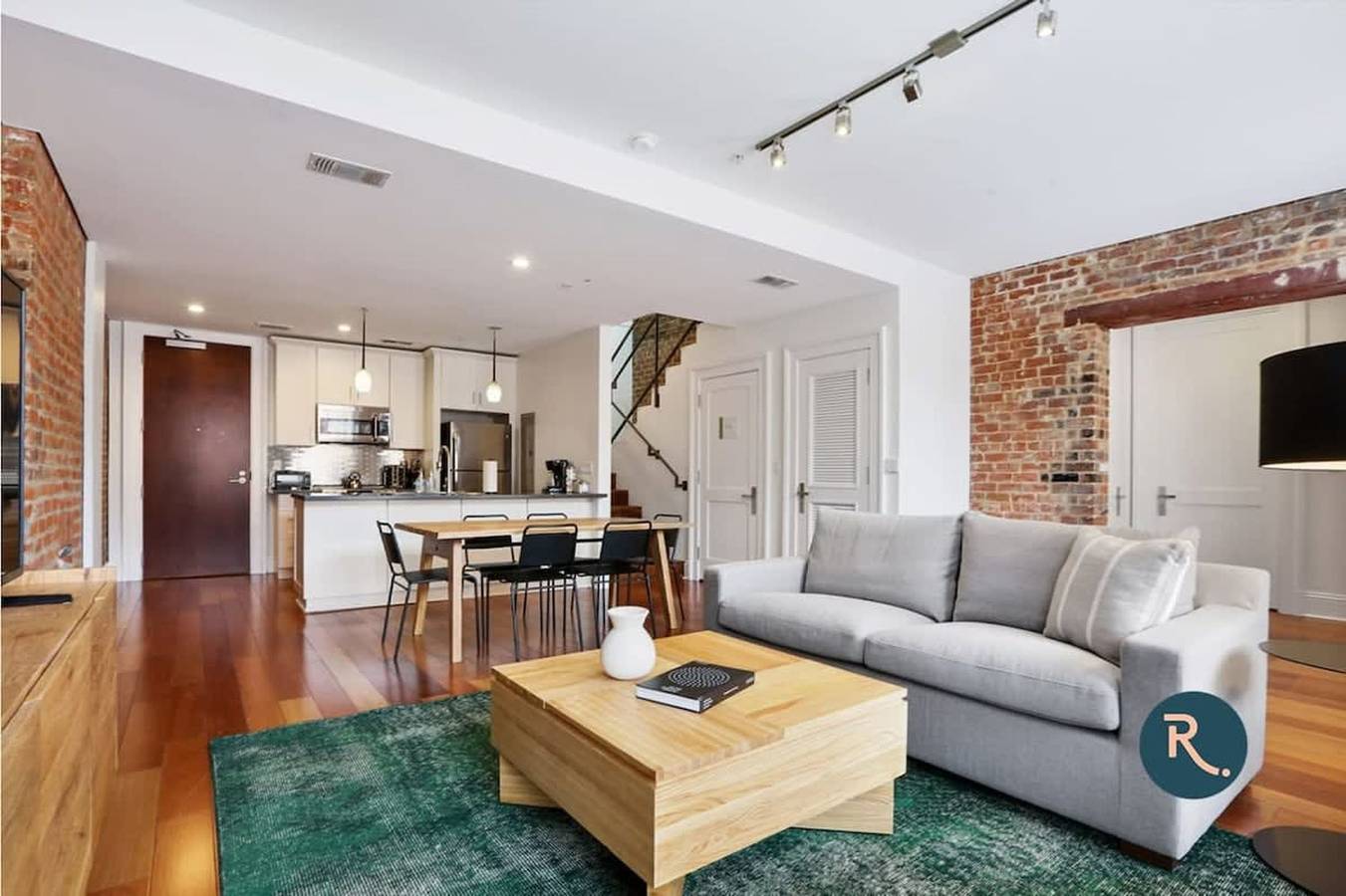 Apartamento entero, Roami at Factors Row in Bourbon St 3Br in New Orleans, Orleans Parish