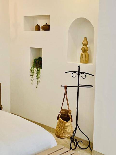 Maison d’hôte pour 2 personnes, avec vue ainsi que jardin et piscine à Le Castellet - 3