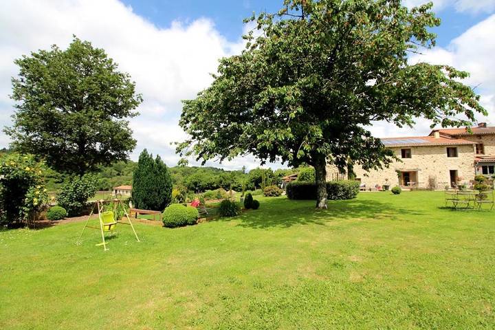 Chambre d’hôte pour 2 personnes, avec jardin et sauna ainsi que piscine et jacuzzi, animaux acceptés dans Haute-Vienne - 3
