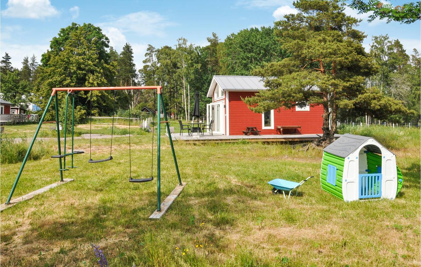 Casa de vacaciones para 5 personas con jardín in Hammarö, Lago Vänern
