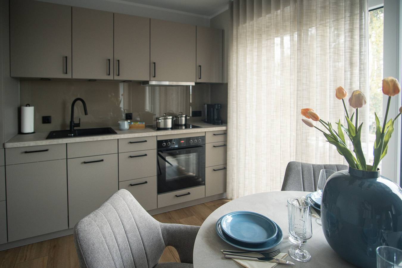 Ganze Wohnung, Neubau-Apartment Sandstrand in Dangast mit privater Terrasse in direkter Strandnähe in Dangast Strand, Varel