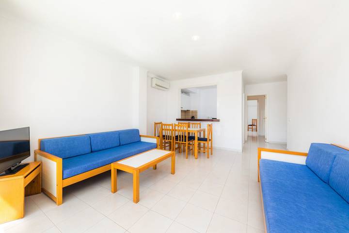 Appartement entier, Appartement 'Apartament Massanet Ba' avec balcon, Wi-Fi et climatisation in Canyamel, Capdepera