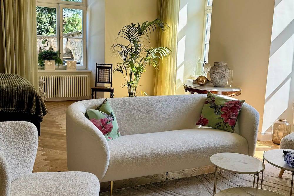 Ganze Wohnung, Ein italienischer Hauch im Schloss Mönchhof in Gotha, Gotha und Umgebung
