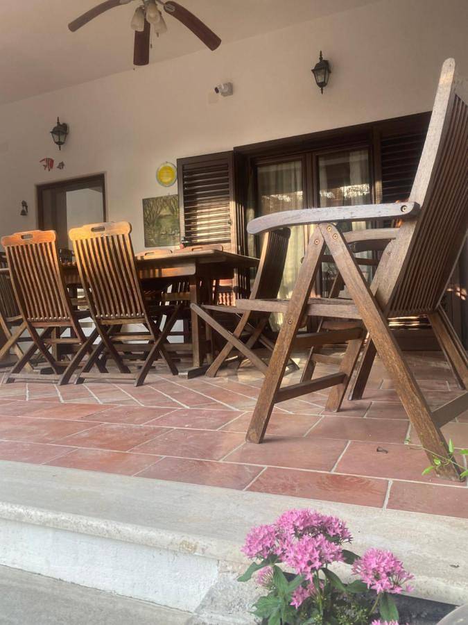 Villa für 8 Personen, mit Garten in Taranto - 4
