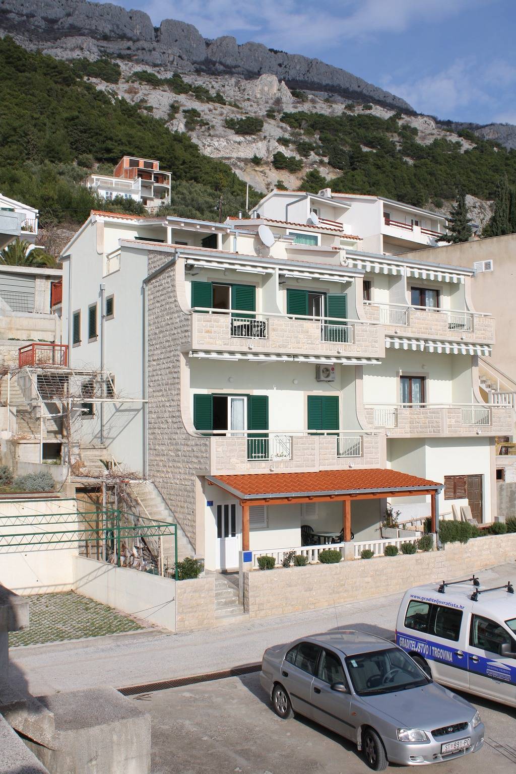 Entire apartment, One bedroom apartment with terrace and sea view Pisak, Omiš A-4815-c in Pisak, Omiš-Riviera