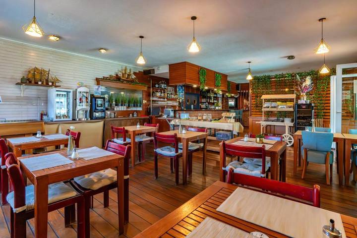 Hôtel pour 2 personnes, avec piscine ainsi que vue et jardin, animaux acceptés à Vendenheim - 3