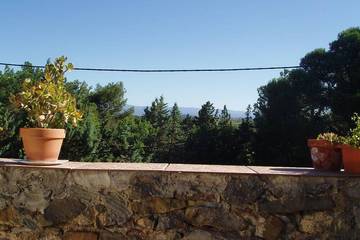 Gîte pour 4 personnes, avec terrasse à Montbrun-des-Corbières