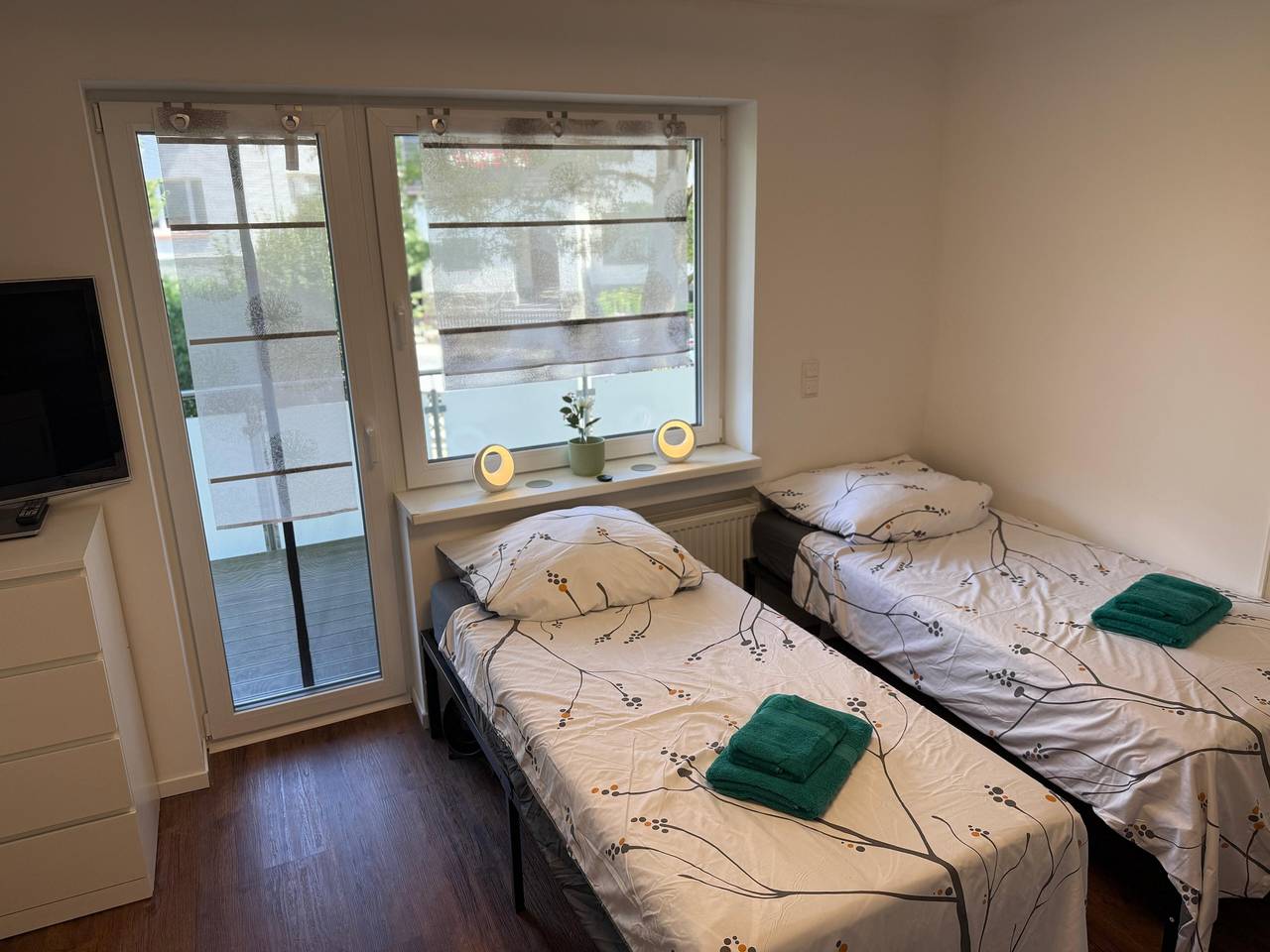 Entire studio, Cozy Compact Studio with Balcony for 2 Guests – Königstein Ts. in Königstein im Taunus, Königstein (Hesse)