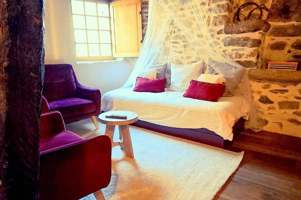 Le Puits Enchanté  Maisonnette de charme Espalion in Espalion, L'Aubrac