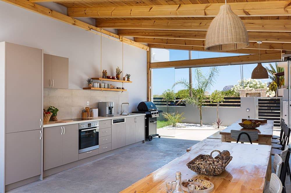 Evilio Suites, einzigartiger und geräumiger Rückzugsort! Strand zu Fuß erreichbar! in Skaleta, Rethymno und Umgebung