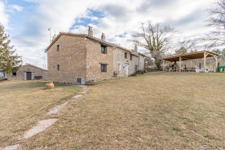 Chalet para 13 personas, con jardín, Se admiten mascotas en Berguedà - 3