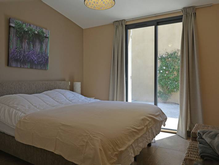 Location de vacances pour 8 personnes, avec piscine et terrasse à Malaucène - 4