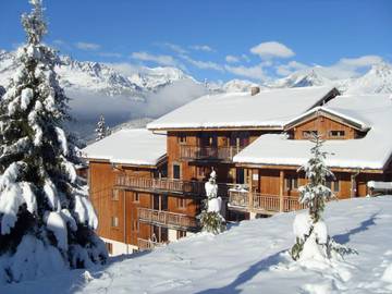 Chalet pour 4 personnes, avec balcon dans Valfréjus