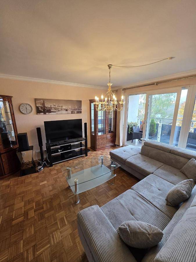 Ferienwohnung für 3 Personen, mit Balkon und Sauna sowie Ausblick in Neuwied
