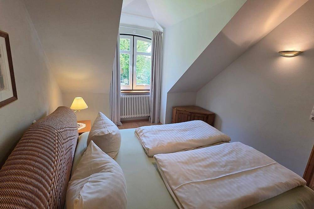 Ganze Wohnung, Ferienwohnung Seeblick in Waren (Müritz), Müritz