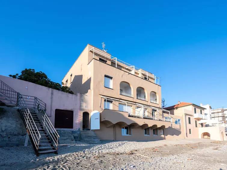 Apartamento entero, 3 estancias 6 personas in Varigotti, Finale Ligure Municipio