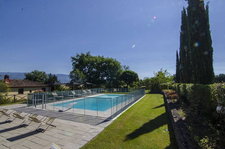 Casa vacanza per 12 persone, con idromassaggio e giardino, con animali domestici a Terranuova Bracciolini