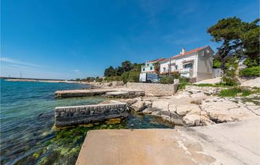 Ferienwohnung für 4 Personen, mit Terrasse auf Pag