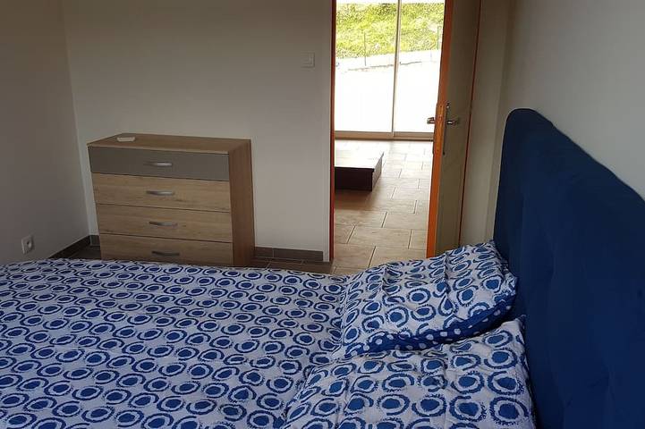 Location de vacances pour 6 personnes, avec jardin à Atur - 3