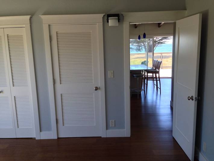 Vacation rental for 2 people, with balcony and yard in Half Moon Bay