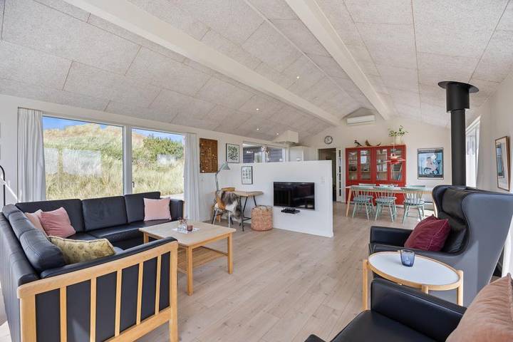 Schickes Ferienhaus mit Sauna dicht am Strand in Skodbjerge, Haurvig