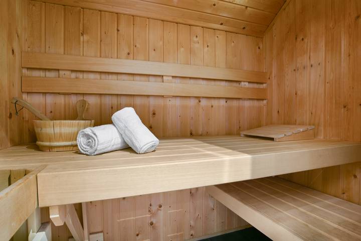 Bungalow für 4 Personen, mit Balkon/Terrasse und Terrasse auf Texel
