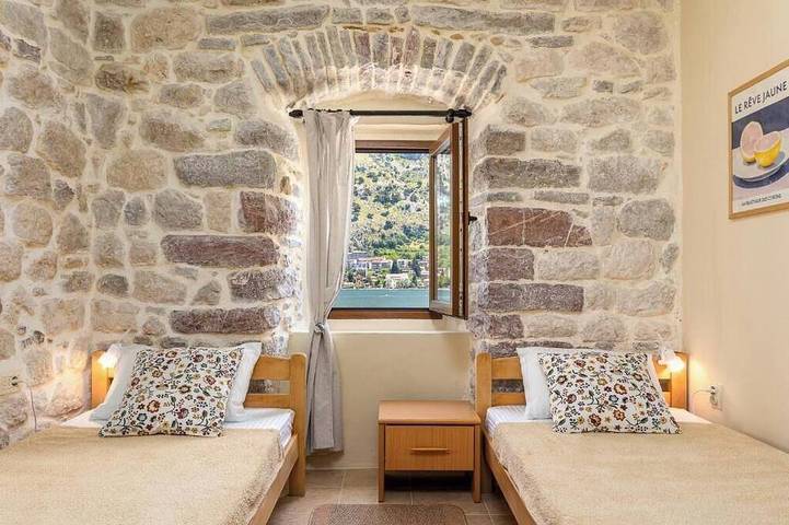 Historic Waterfront House — Authentic Stone Gem on the Stunning Bay of Kotor in Muo, Bay of Kotor
