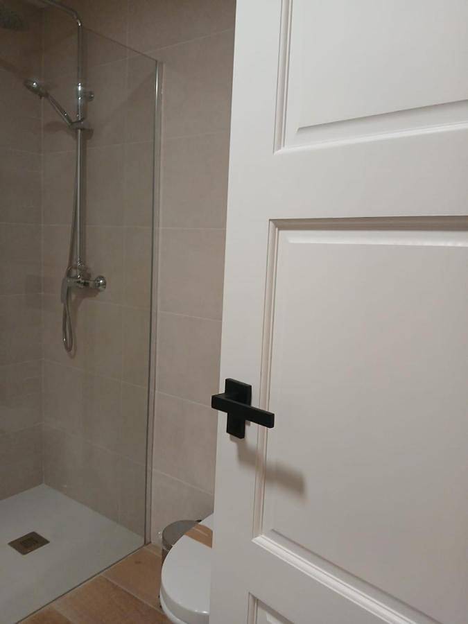 Aparthotel para 2 personas, con vistas y terraza, Se admiten mascotas en Requena-Utiel - 3