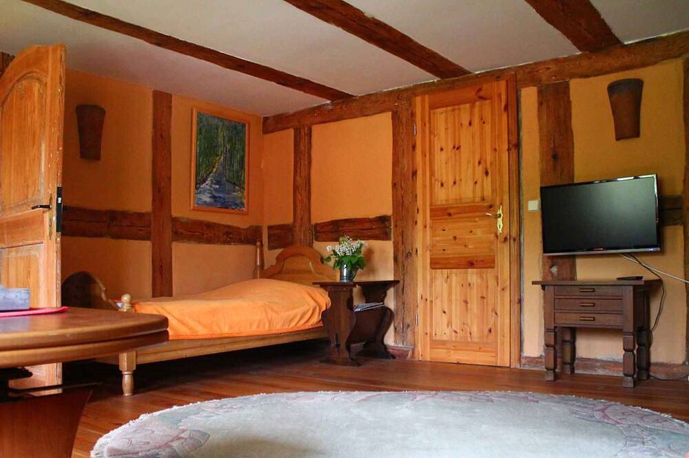 Ganze Wohnung, Ferienwohnung in einer historischen Wassermühle in Gollmitz, Nordwestuckermark